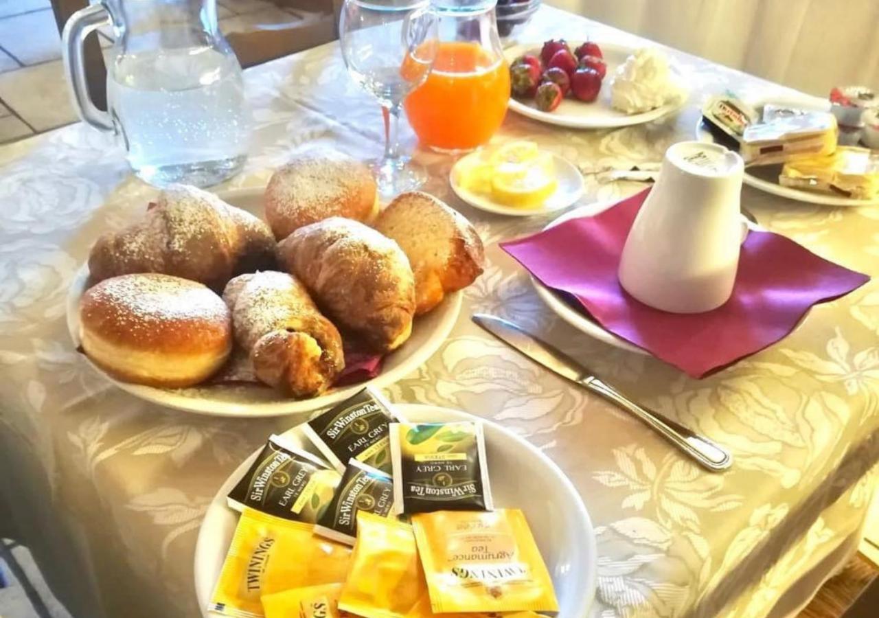 Studio,1200181387:JPEG