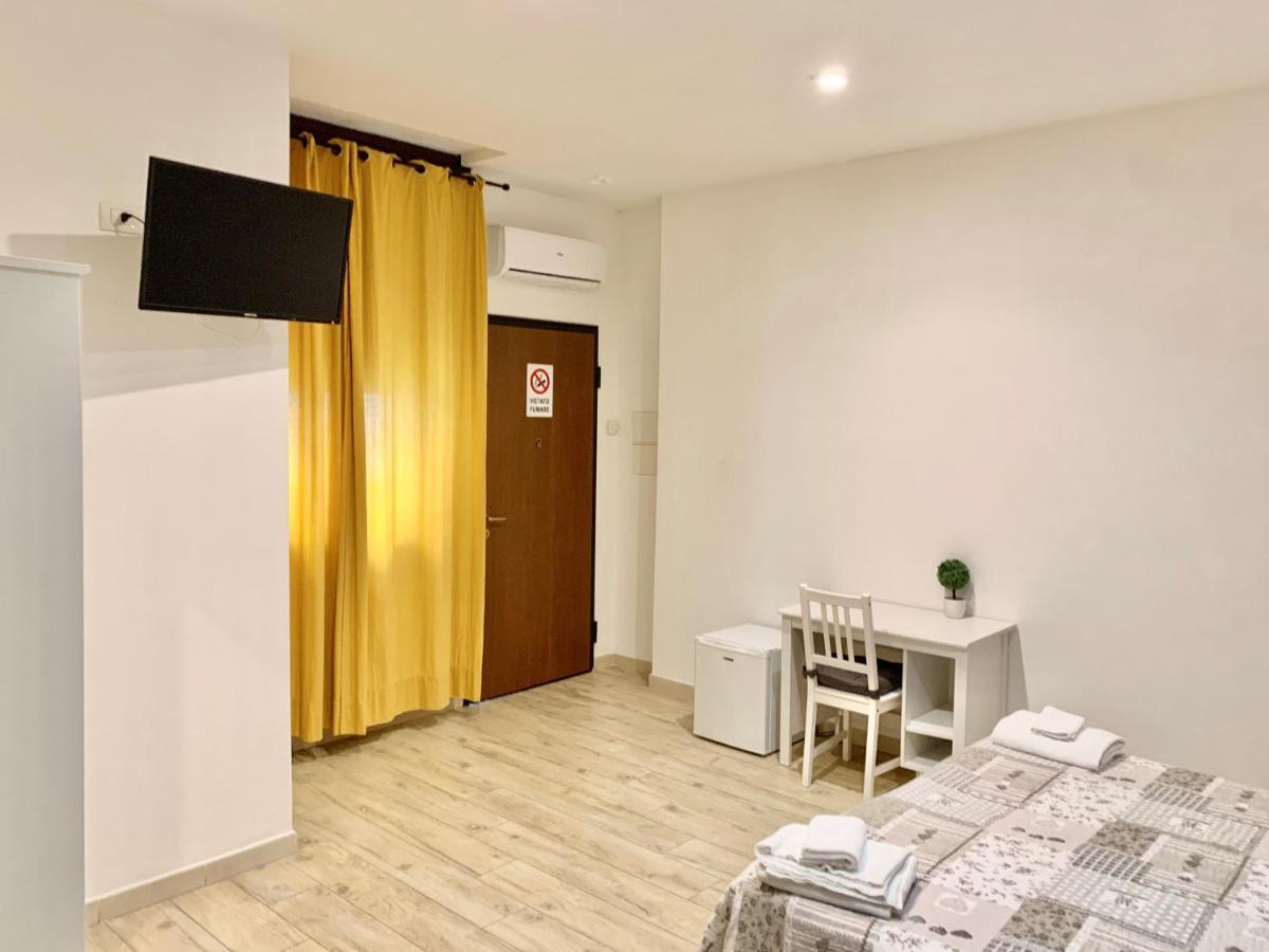 Studio,1289315839:JPEG